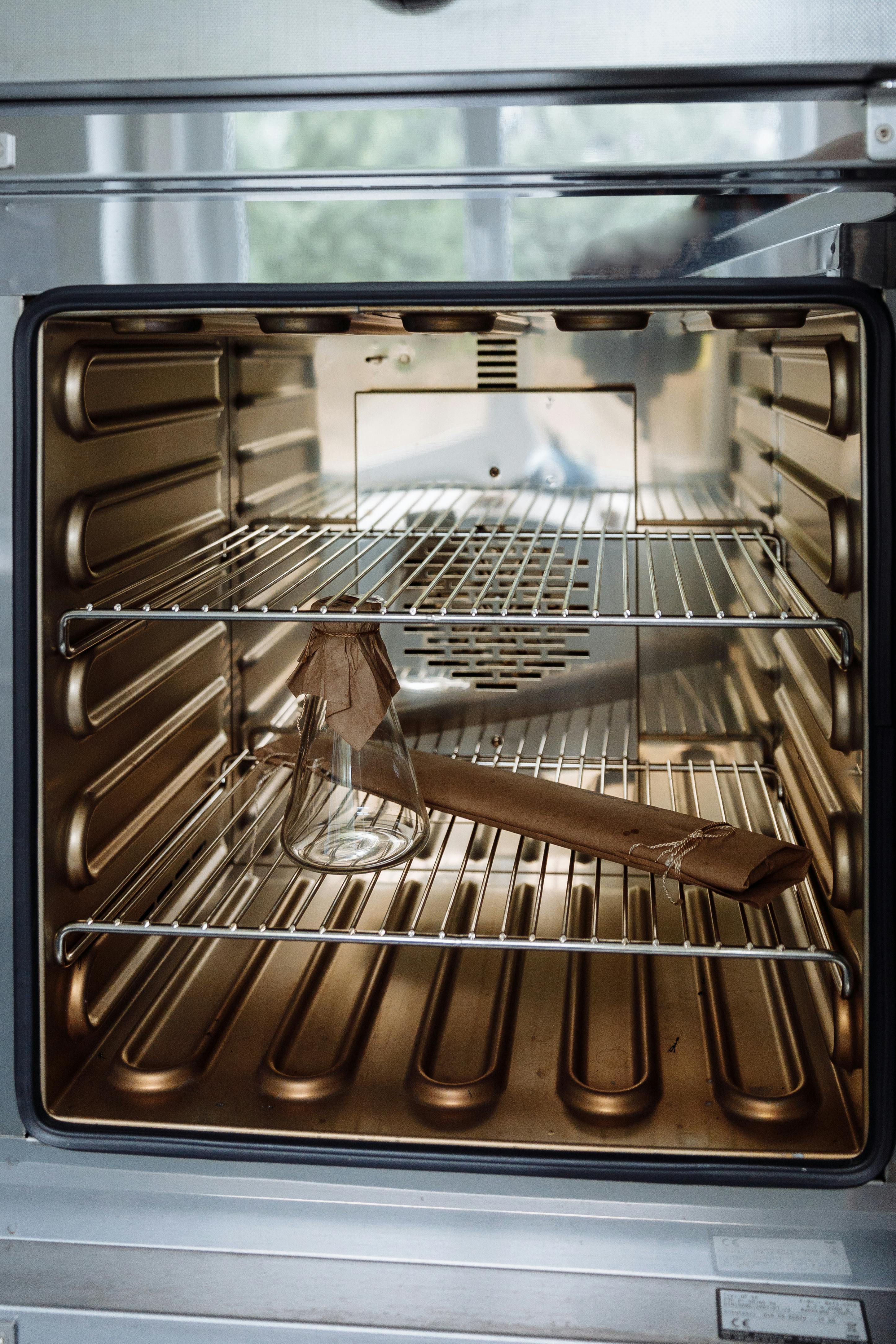 Professional oven cleaning service